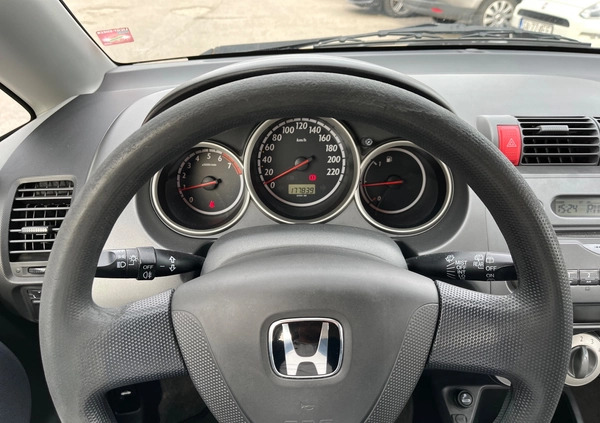 Honda Jazz cena 7999 przebieg: 177800, rok produkcji 2008 z Ropczyce małe 254